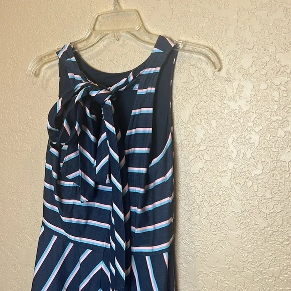 Eliza J Chevron Blue Stripe Fit And Flare Dress with pockets size 8 - Picture 6 of 13